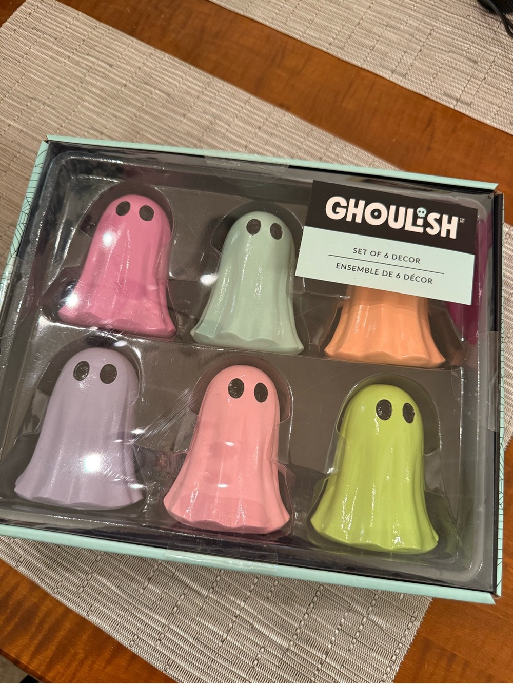 Ghoulish Set of 6 Pastel Halloween Ghost Decorations